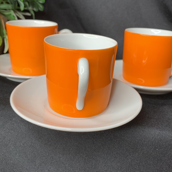 Vintage Lipper & Mann bright orange demitasse / espresso cups and saucers - Picture 6 of 8